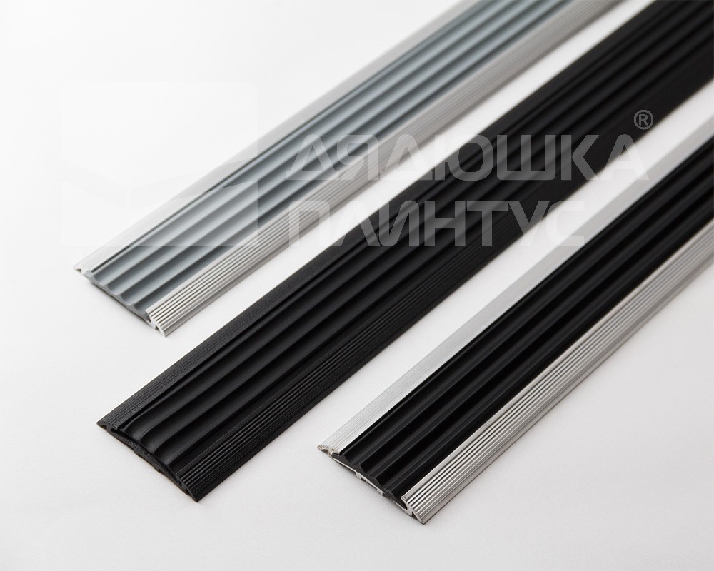 Порог одноуровневый ПС 08-1.2700.001ч Без покрытия